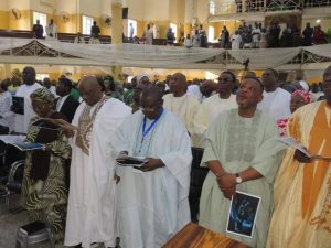 Cross section of worshippers 